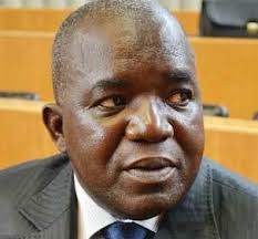 Au Pds : Le torchon brûle entres frères libéraux