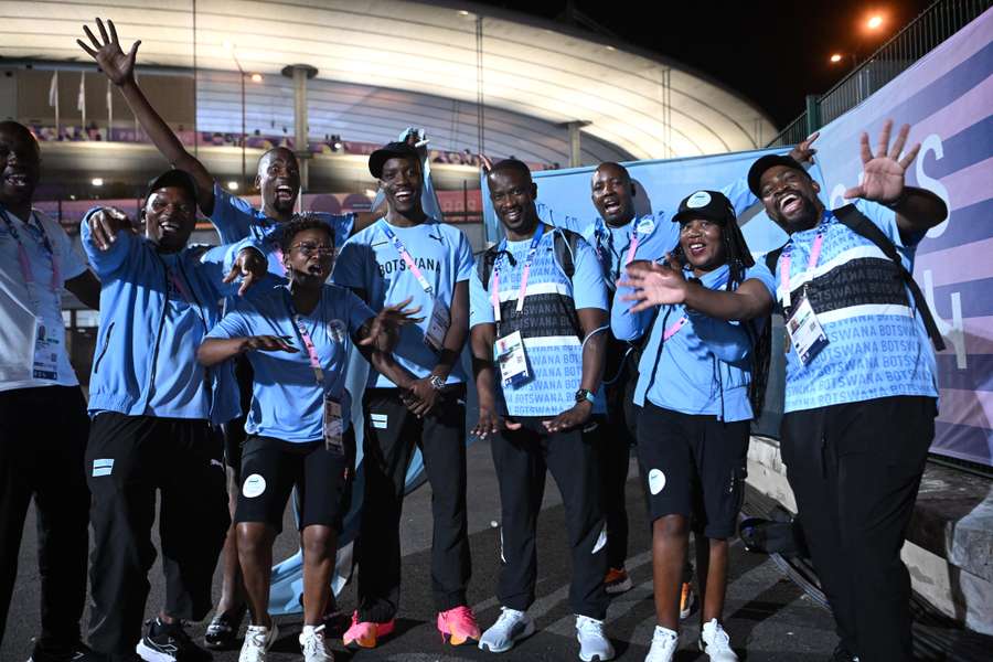 JO 2024 : le Botswana décrète un congé exceptionnel après le sacre de Letsile Tebogo sur 200 m