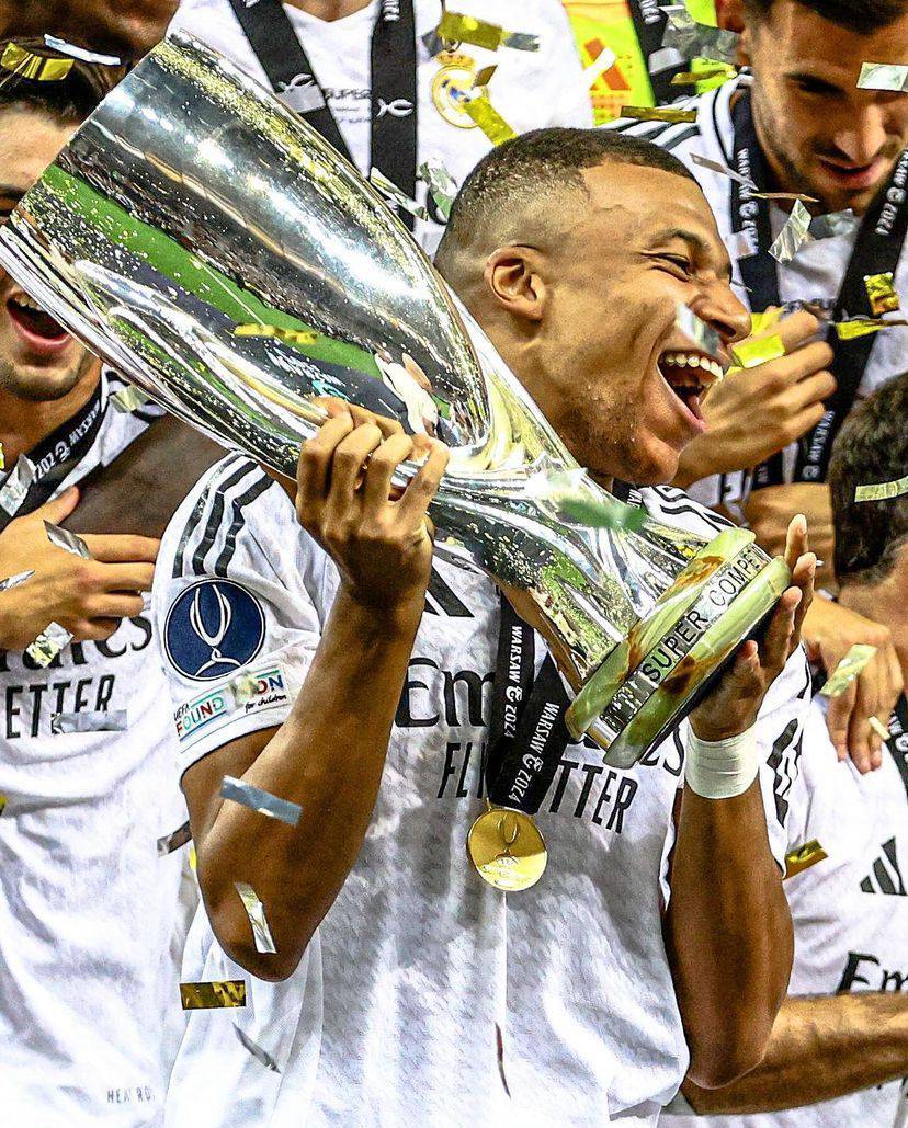 Supercoupe d’Europe : Mbappé remporte son premier trophée avec le Real Madrid