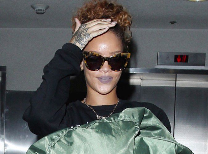  "Je suis une pu**"... Rihanna cash pour répondre aux rumeurs concernant Travis Scott !