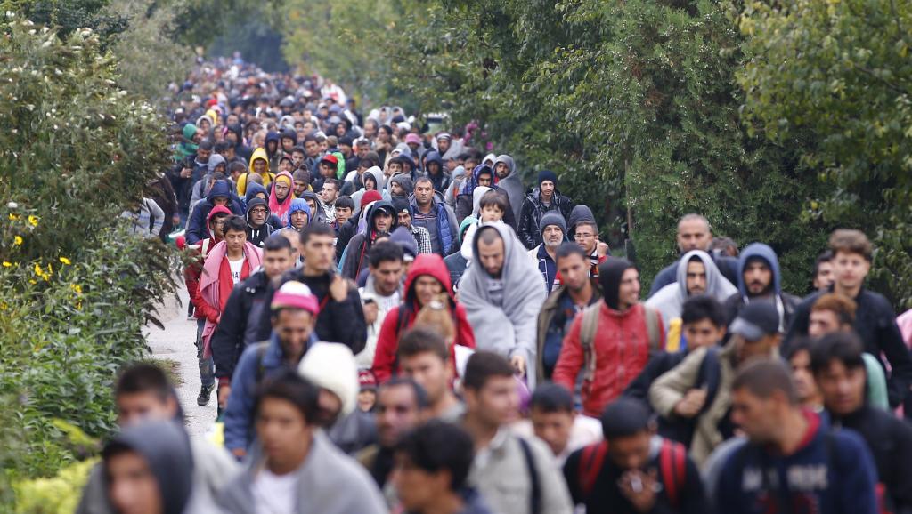 Migrants, de la Serbie à l'Autriche via la Croatie et la Hongrie