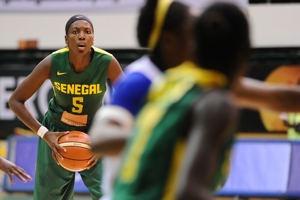 Afrobasket féminin 2015 Finale Sénégal 81 - 66 Cameroun: Après 2009, les "Lionnes" regoûtent au sacre continental