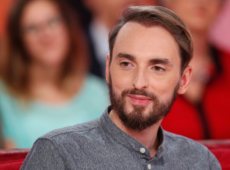 Chris tophe Willem : ses parents critiqués à cause de sa fortune  L’argent ne fait pas le bonheur