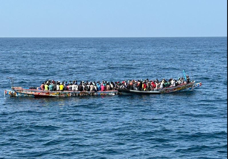 Migration irrégulière: la Marine nationale sénégalaise secourt 183 migrants au large de Djiffer