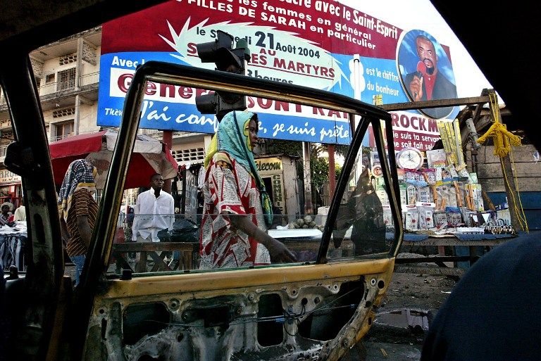 RDC : excédé par le racket policier, un chauffeur de taxi s’immole par le feu et devient un symbole