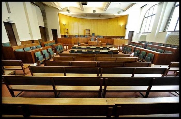 Non paiement de leurs honoraires : Les experts bloquent la Cour