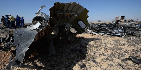 Crash en Égypte : Barack Obama et David Cameron évoquent une possible bombe