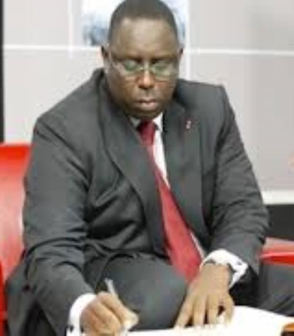 ​Nominations en conseil des ministres du 18 novembre 2015