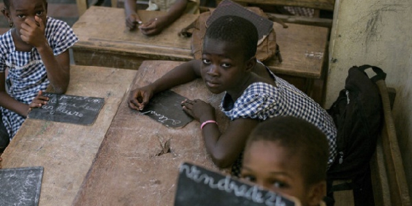 L’école primaire pour tous, mais pas pour tout de suite