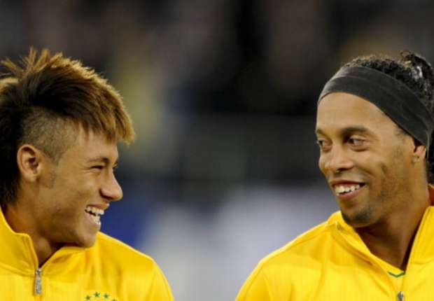 Ronaldinho : "Neymar peut jouer dans tous les championnats"
