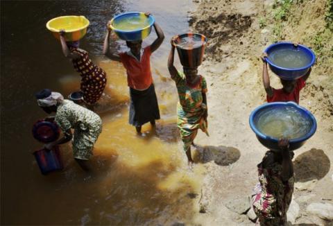 Manque d’eau à Vélingara : les populations se rabattent sur le marigot
