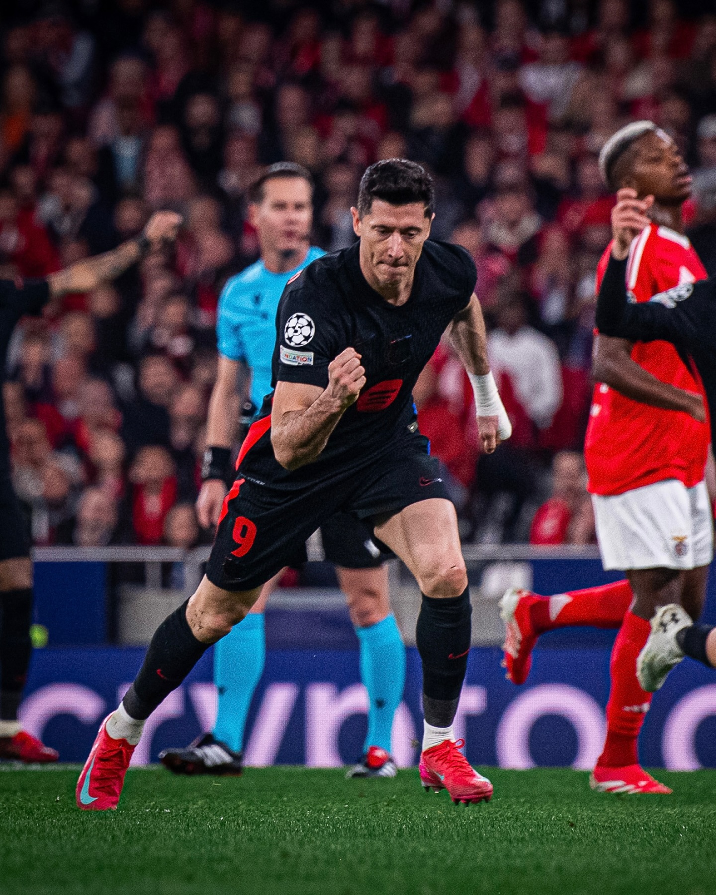 Ligue des Champions : la remontada du FC Barcelone contre Benfica, l’Atlético et Julian Alvarez crucifient le Bayer Leverkusen