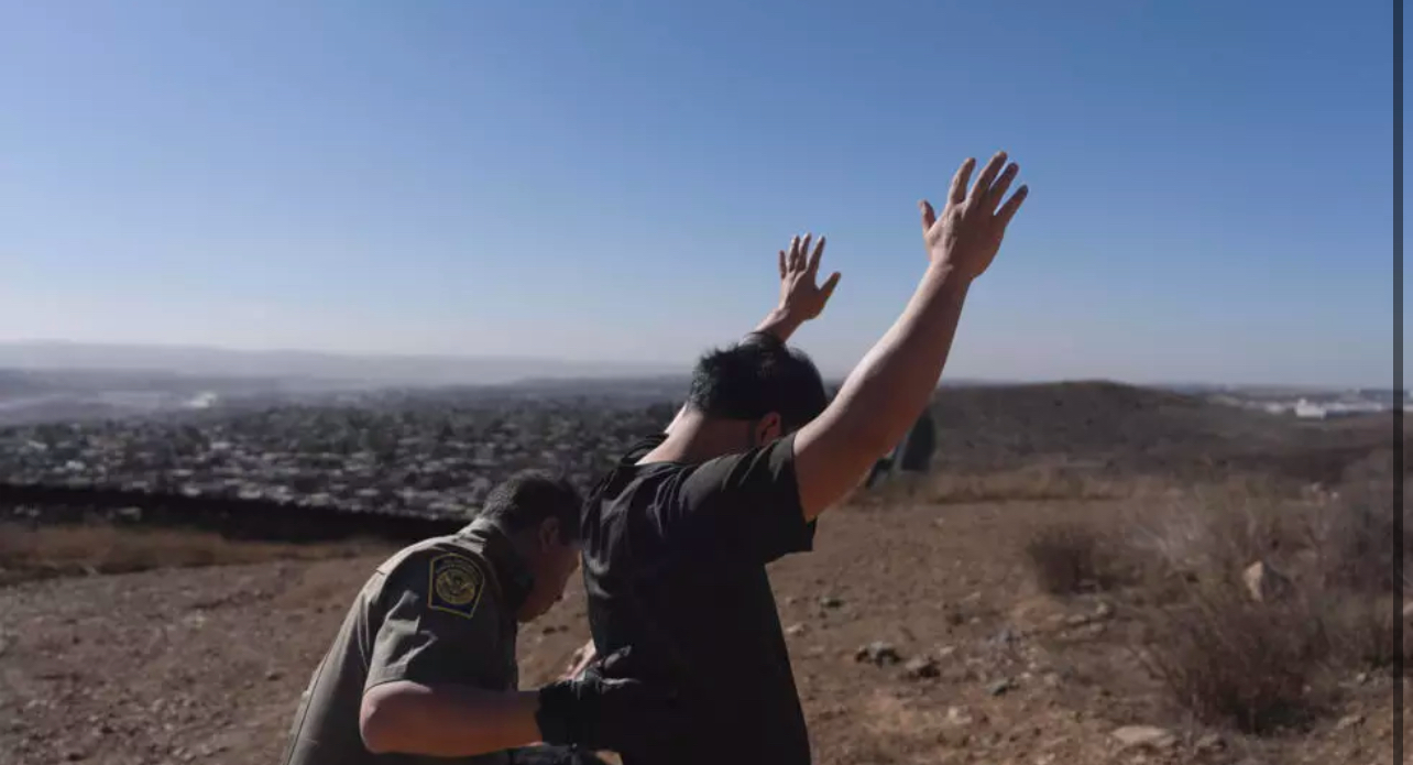 États-Unis: la police anti-immigration lance ses premiers raids pour expulser des sans-papiers