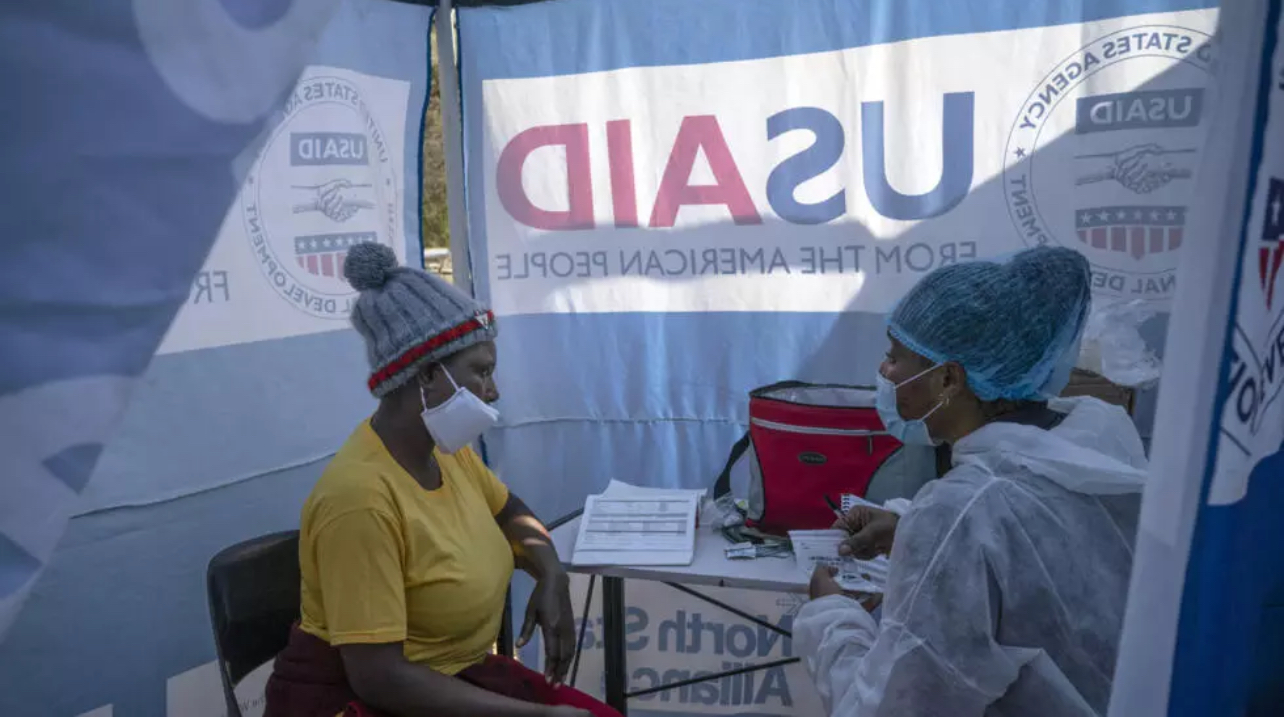 La suspension de l'aide américaine inquiète les acteurs de la lutte contre le sida en Afrique