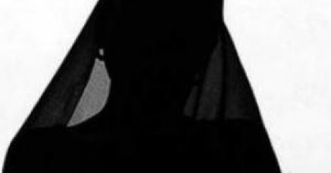 Une femme en burqa dénonce: "Il m’a demandé si j’étais un homme ou..."