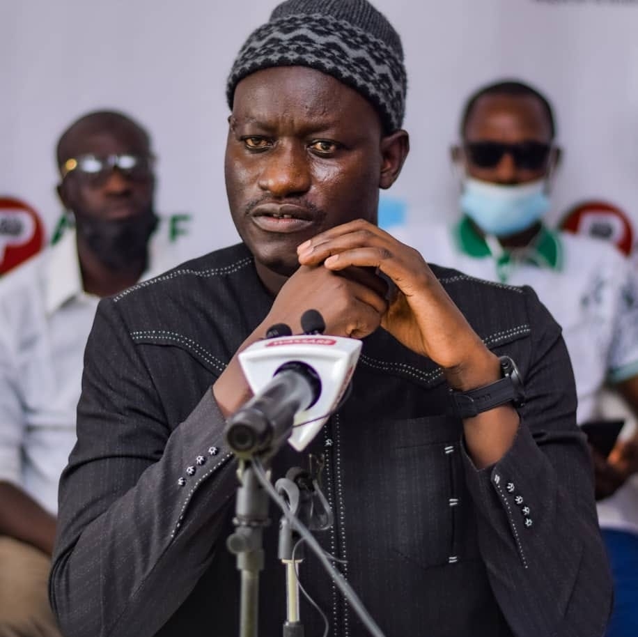Front social en ébullition : Abass Fall annonce des concertations 