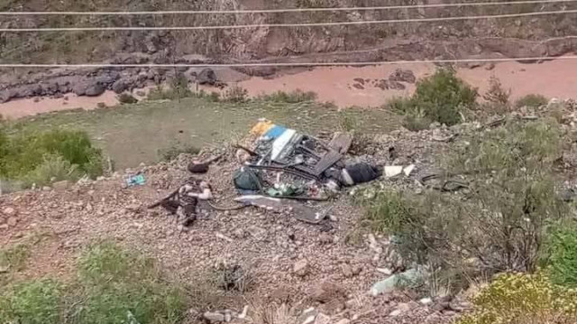 Bolivie: au moins 37 morts dans une collision entre deux cars