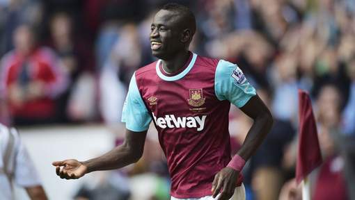 Football: Cheikhou  Kouyaté dans l’équipe type des Africains en 2015