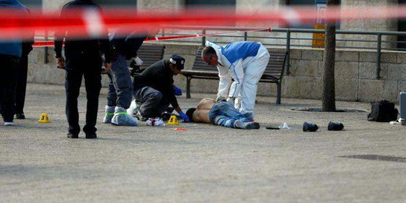 Jérusalem : tentative d’attaque au couteau contre un policier, le Palestinien tué