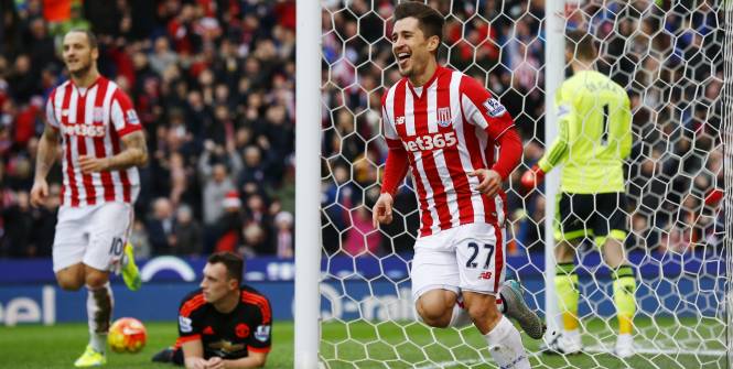 Football-Manchester United se noie à Stoke City