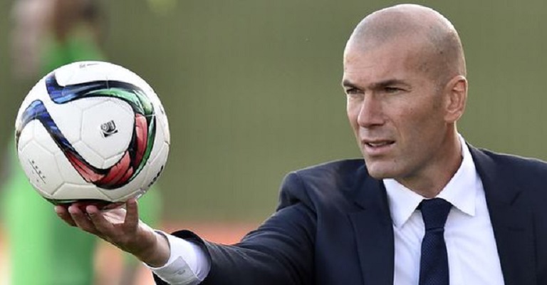 Nouvel entraîneur du Real Madrid: les internautes "prient" pour Zidane