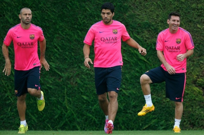 BARÇA: Suarez suspendu deux matches après la bagarre