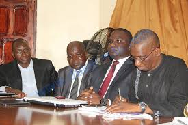 Chronique d’une opposition aux abois… 