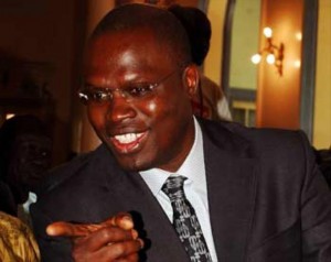 Des bandits ivres morts à la solde de Khalifa Sall agressent un journaliste de Actusen.com