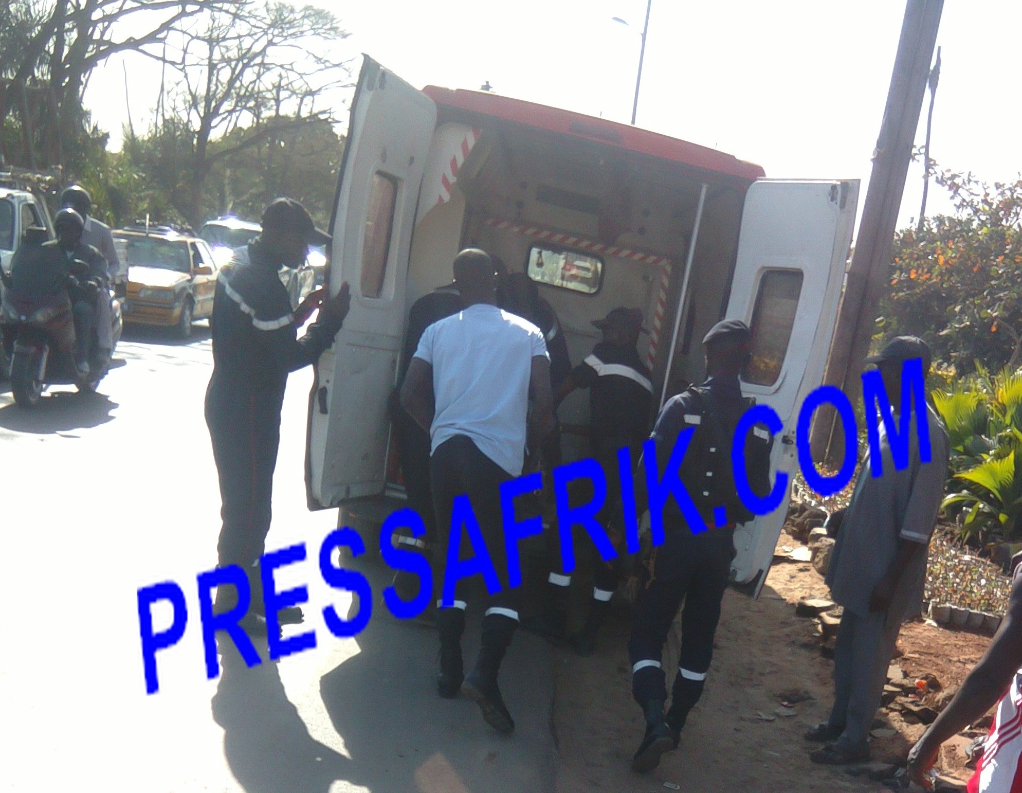 Accident - Croisement Cambérène : Un jeune homme violemment heurté par un scooter