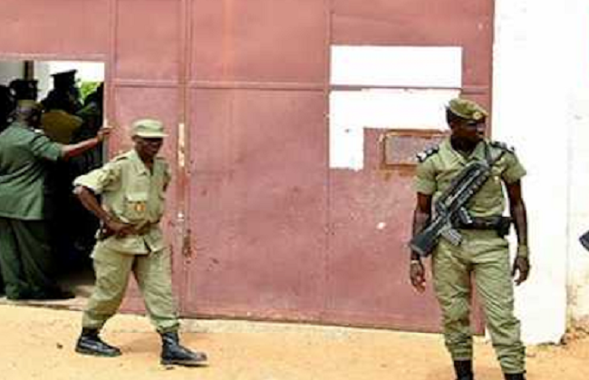 Evasion de Boy Djinné: l’administration pénitentiaire, le Procureur de Diourbel et le Juge d’Instruction à la MAC de Diourbel