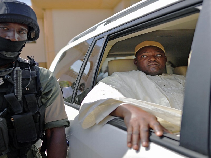 Vol de denrées alimentaires au Palais présidentiel gambien : deux gendarmes sénégalais radiés