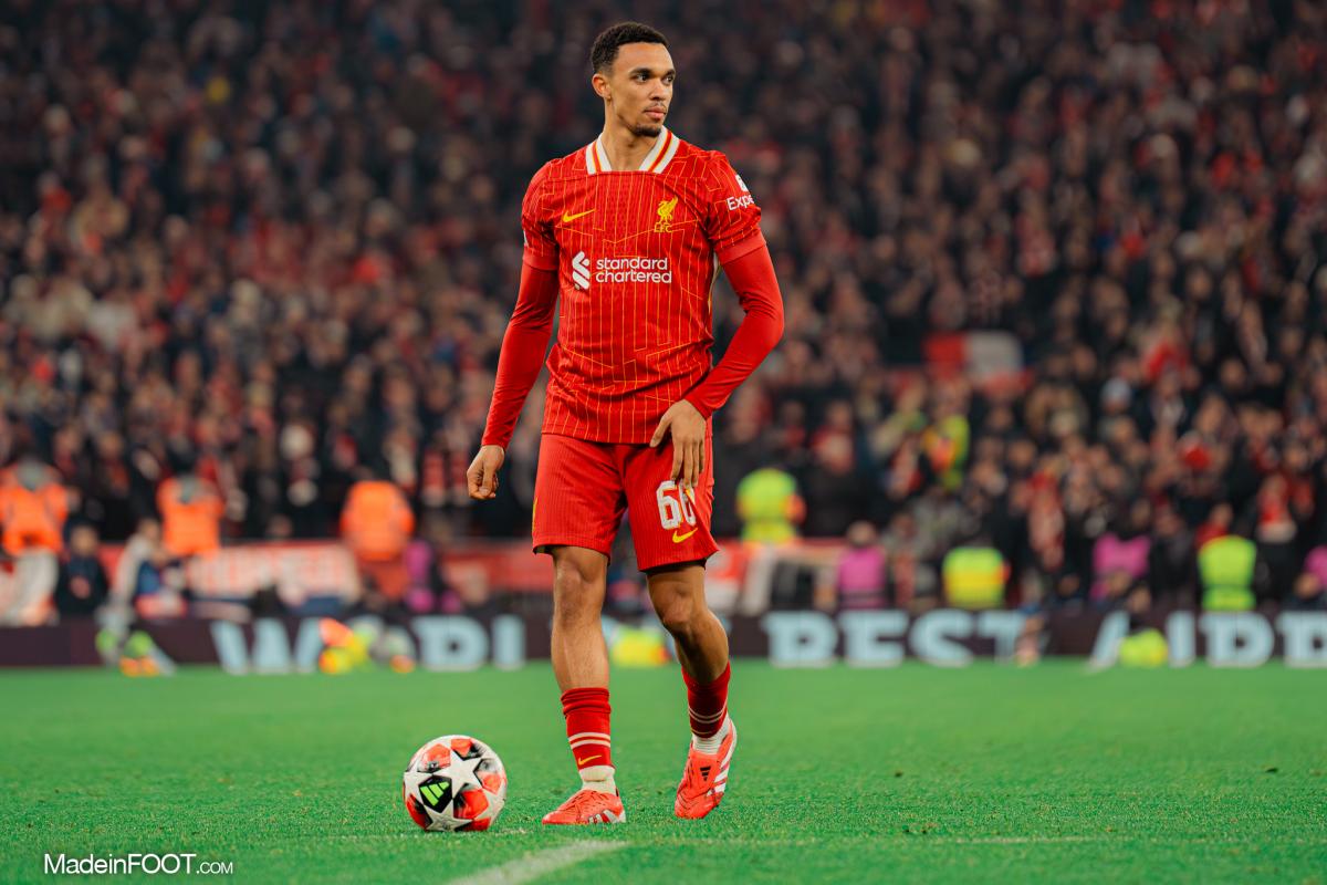 Mercato : Trent Alexander-Arnold annonce son départ de Liverpool