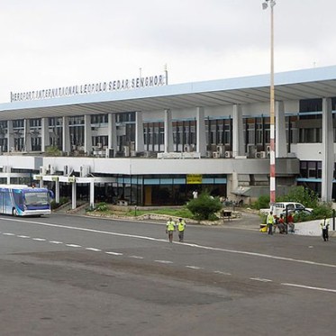 Prévention à la menace terroriste: Des travaux d’extension à la mosquée de l’aéroport de Dakar arrêtés