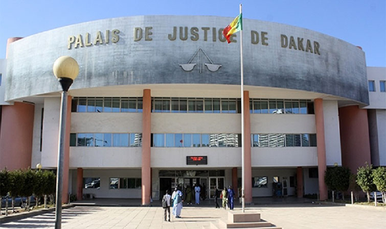 Tribunal de Dakar : Azoura Fall et Kaïré déférés au parquet