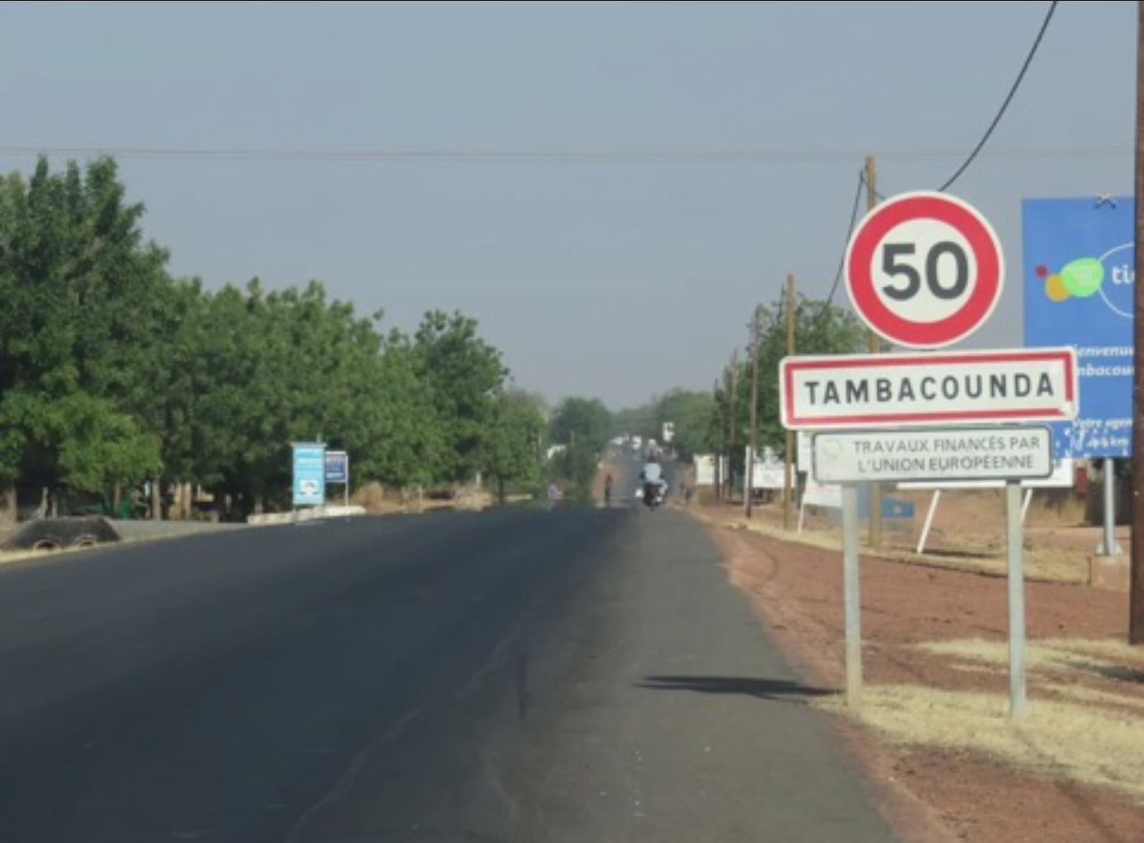 Tambacounda : un berger tue son épouse de 16 ans et brûle le corps sans vie dans un feu de brousse