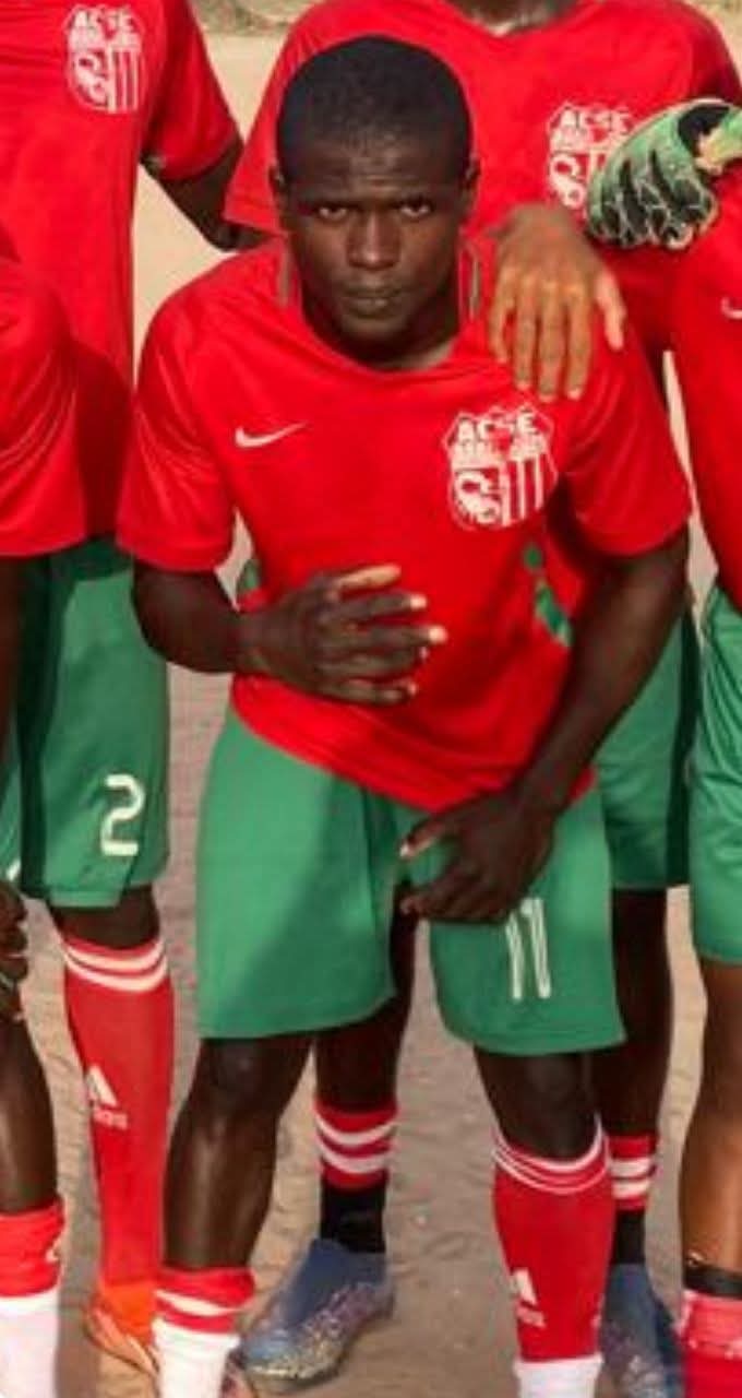 Encore un drame sur un terrain de football : un joueur décède à Ziguinchor Encore un drame sur un terrain de football : un joueur décède à Ziguinchor