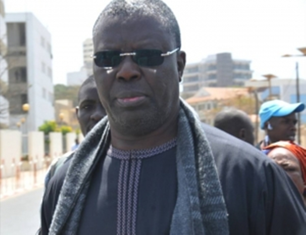 ​Babacar Gaye : «Fada ne se soucie pas de l’avenir du Pds et de son candidat»