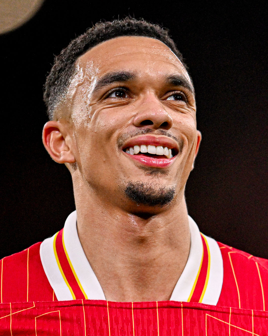 Mercato : Trent Alexander-Arnold s’engage avec le Real Madrid pour les six prochaines saisons 