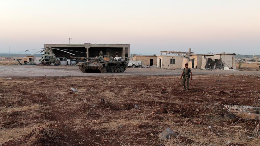 La Turquie bombarde des zones kurdes dans le nord de la Syrie