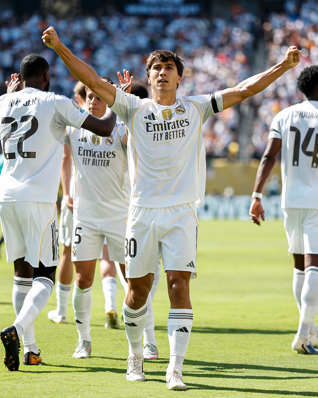 Coupe du monde des clubs : le Real Madrid bat Dortmund et rejoint le PSG en demi-finale