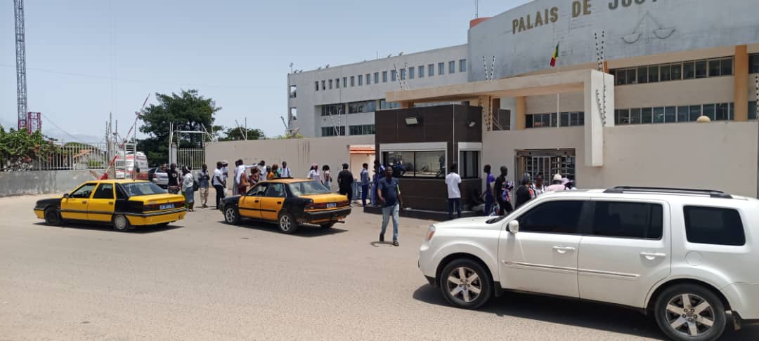 Tribunal de Dakar : le rendez-vous raté de mobilisation au déferrement de Badara Gadiaga