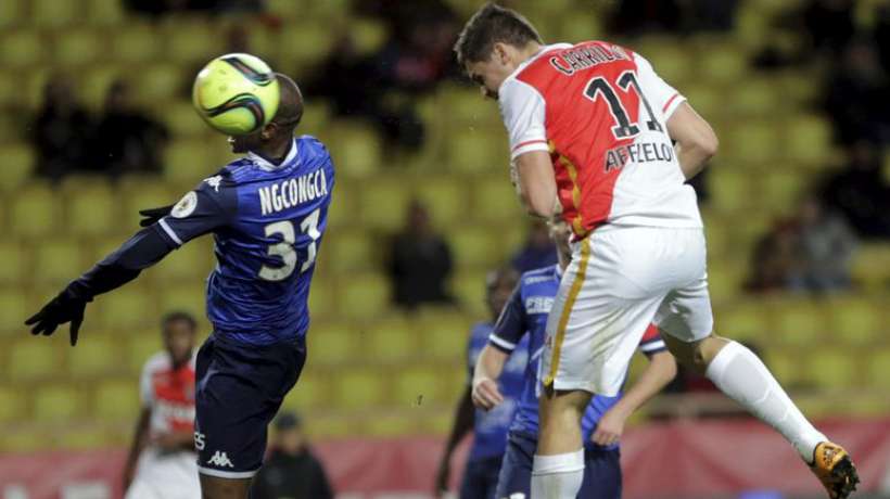 Ligue 1 : pluie de buts à Lorient, Carrillo mène Monaco à la victoire et Angers coule
