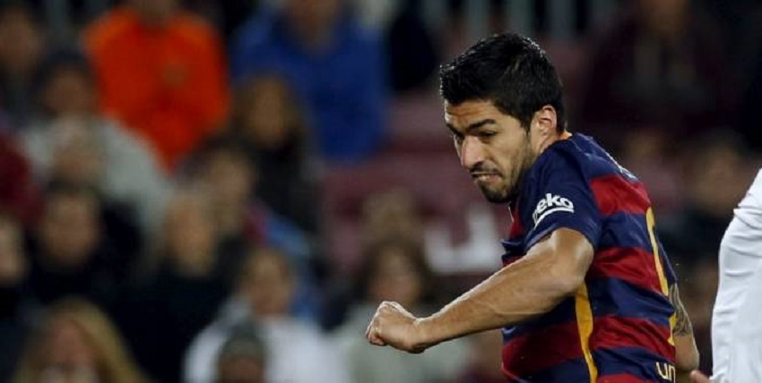 Barça: Luis Suarez a failli rater l'avion pour Londres
