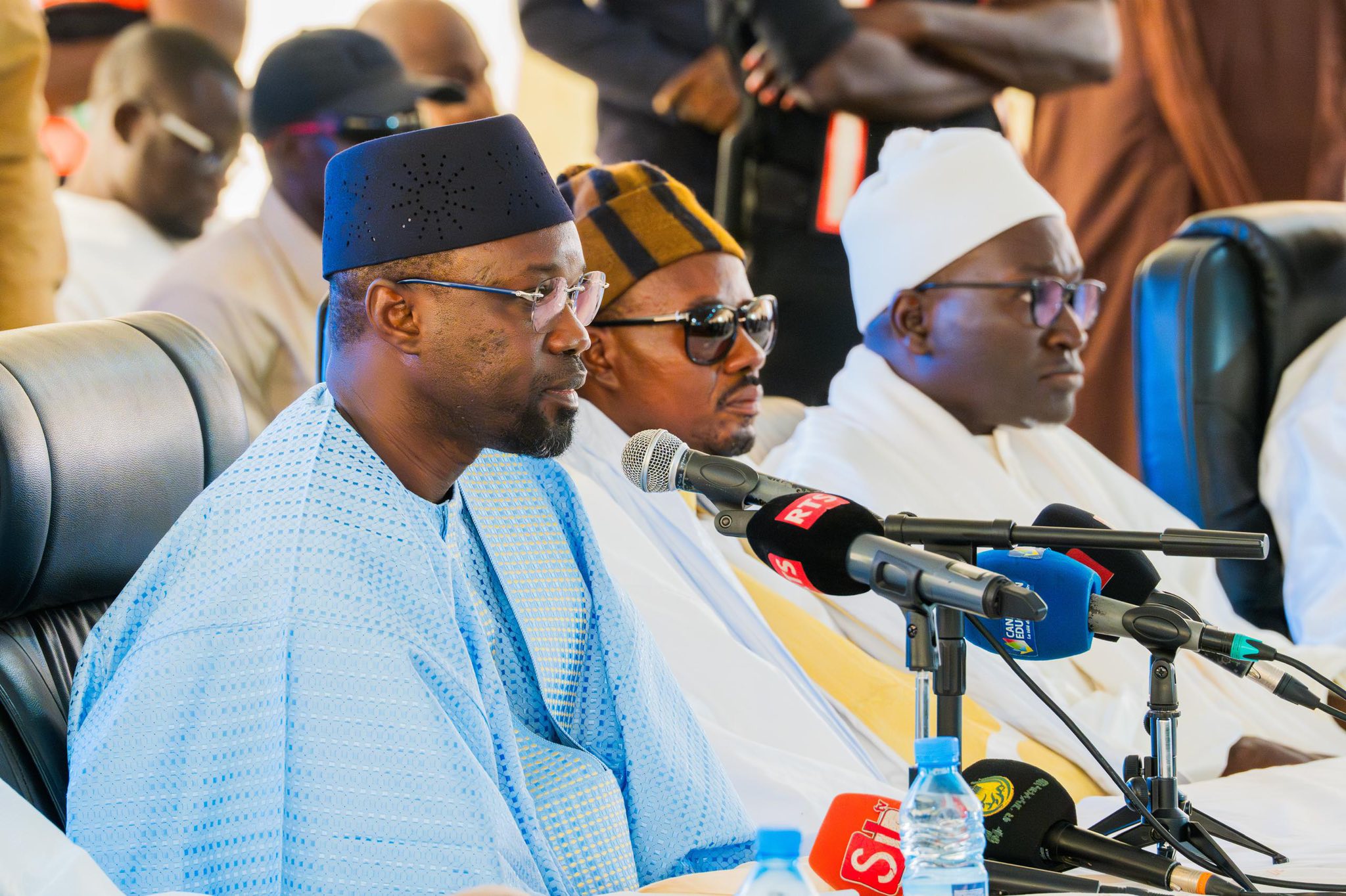 Touba : Ousmane Sonko salue le modèle de financement et de gestion de l’Université Cheikhoul Khadim