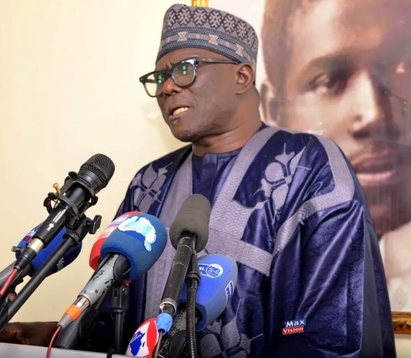 Sénégal : Moustapha Diakhaté dénonce les conditions de détention à Rebeuss et appelle à la fermeture de la prison