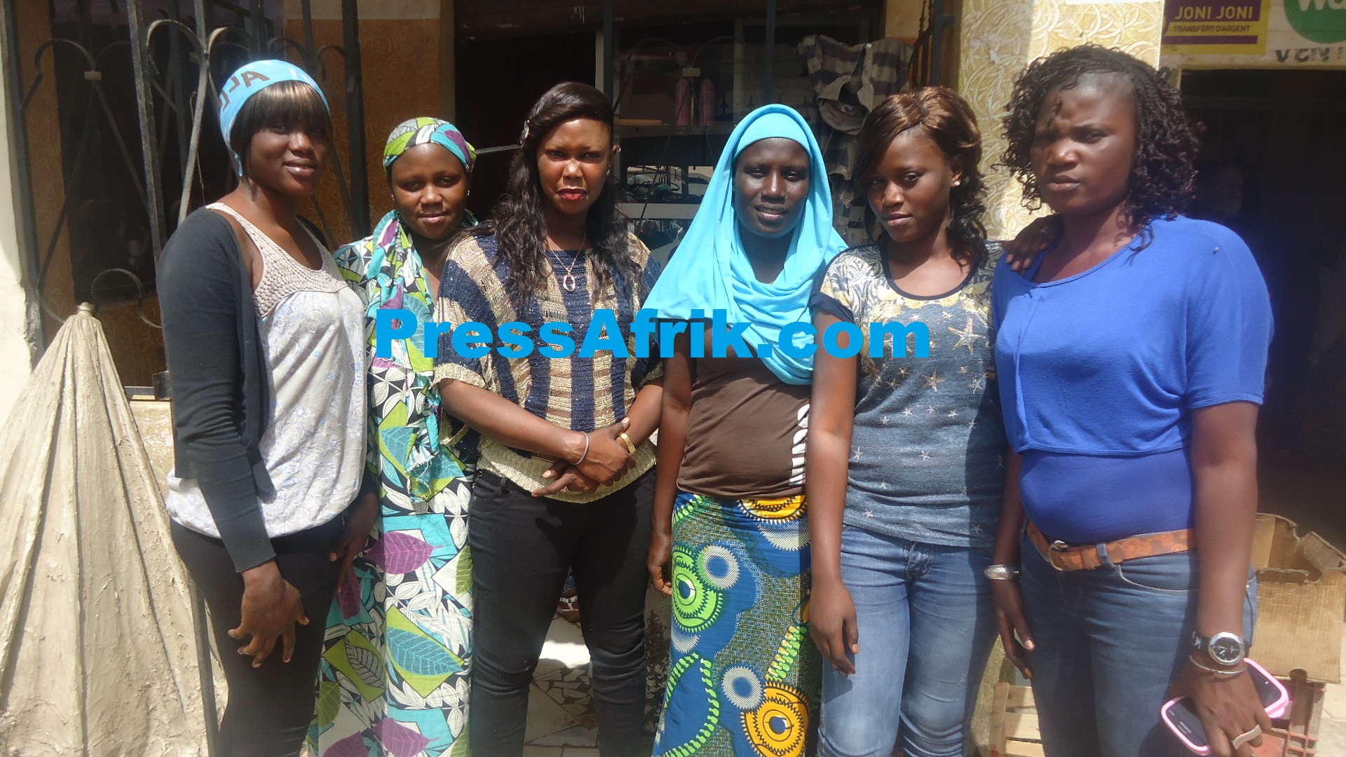 Autonomisation et leadership des jeunes: l’exemple de «Jappo Liguey» et l’appui de Plan international