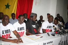 ​«Quand le Juge devient Partie: Le ministère de l'intérieur bat campagne pour le pouvoir avec l'argent des Sénégalais », Front du «Non»