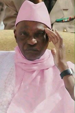 ​LA REVOLUTION ROSE EN MARCHE