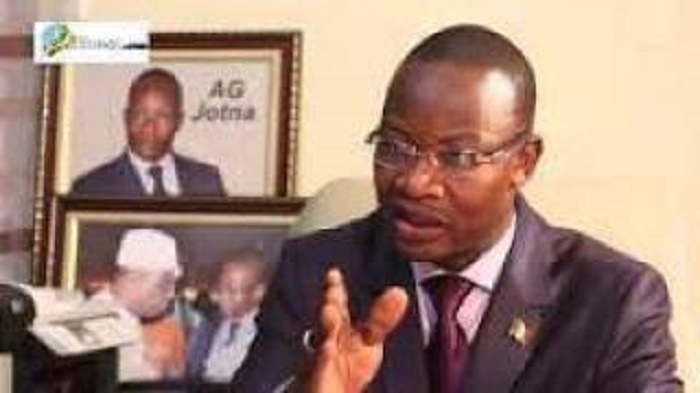 Thianaba : Me Moussa Diop à l’assaut de Idrissa Seck.