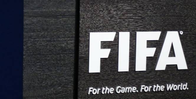 Trois Sud-Africains suspendus par la FIFA